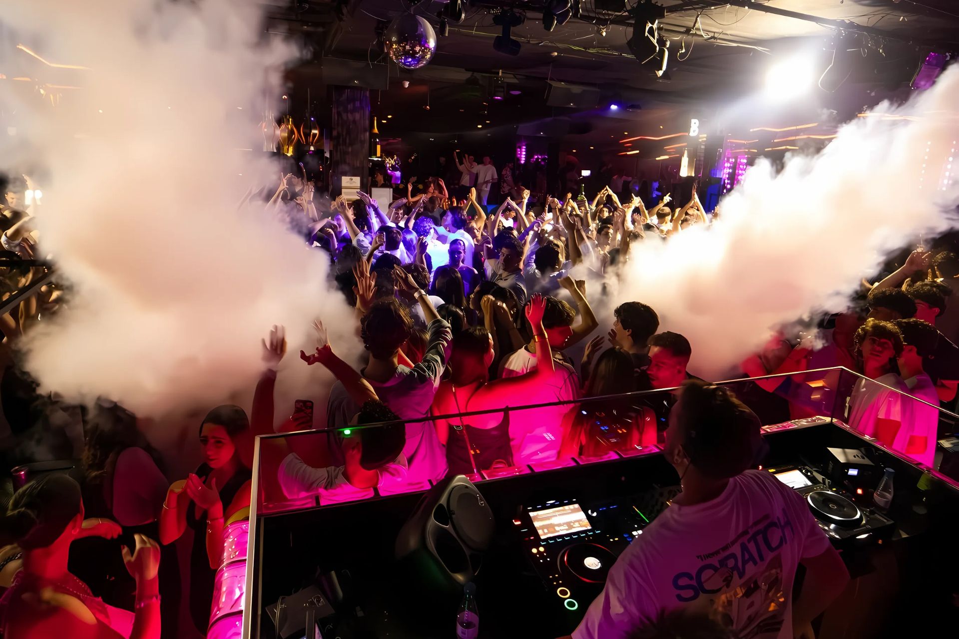 Bling Bling Barcelona VIP table